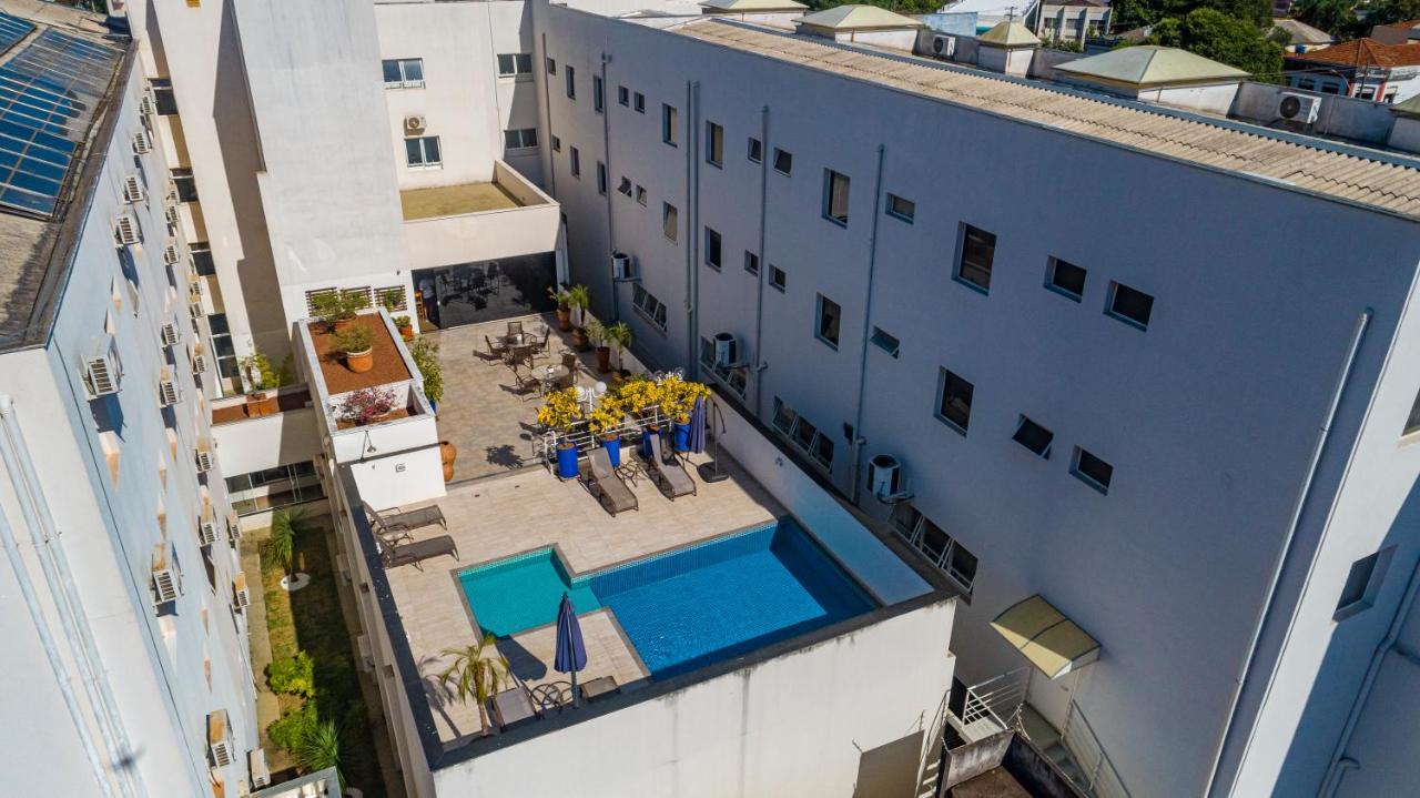 Aracatuba Plaza Hotel Bagian luar foto