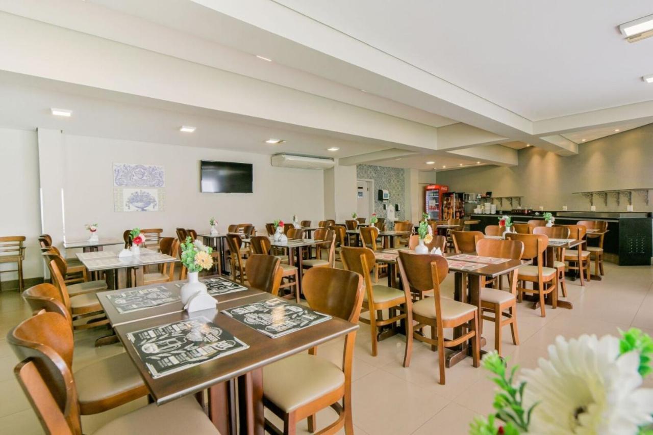 Aracatuba Plaza Hotel Bagian luar foto